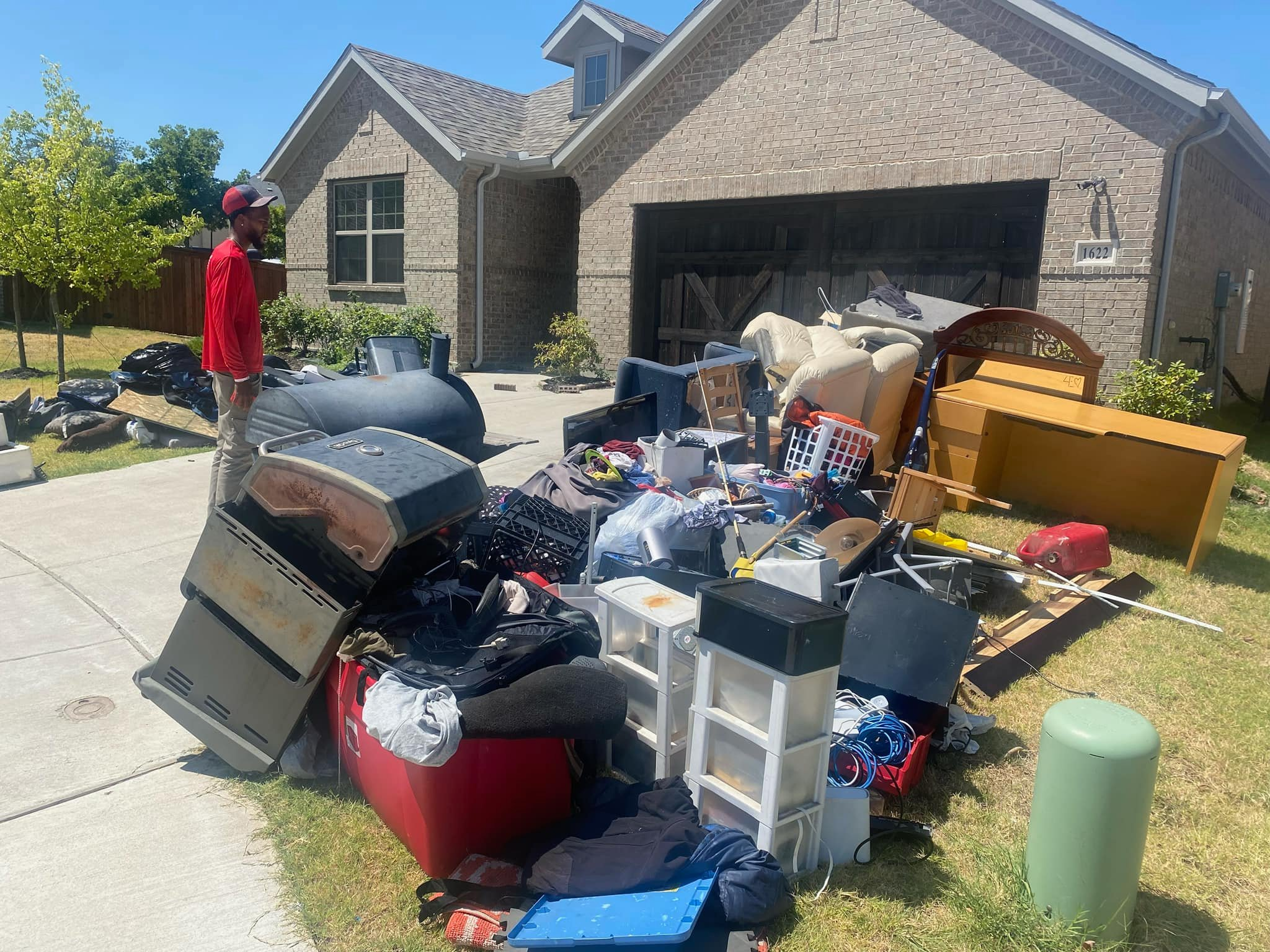 hoarder house clean out dallas county​